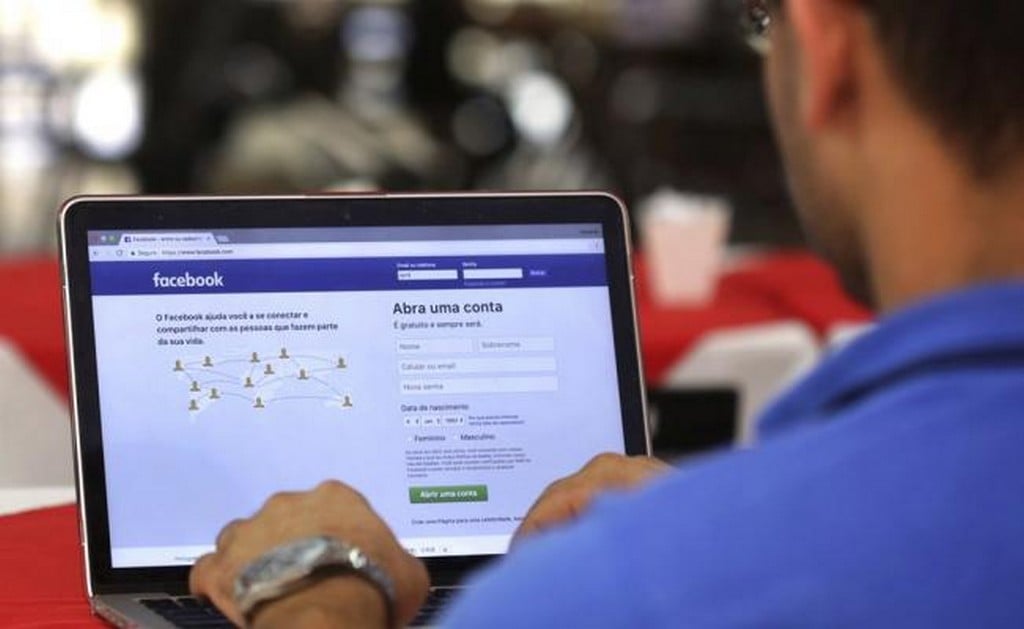 Cambridge Analytica tiene datos de casi 790 mil mexicanos: Facebook