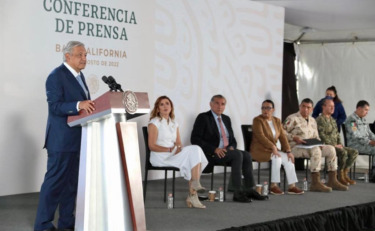 AMLO reprocha que gobierno de EU haya mandado alertas por violencia en México