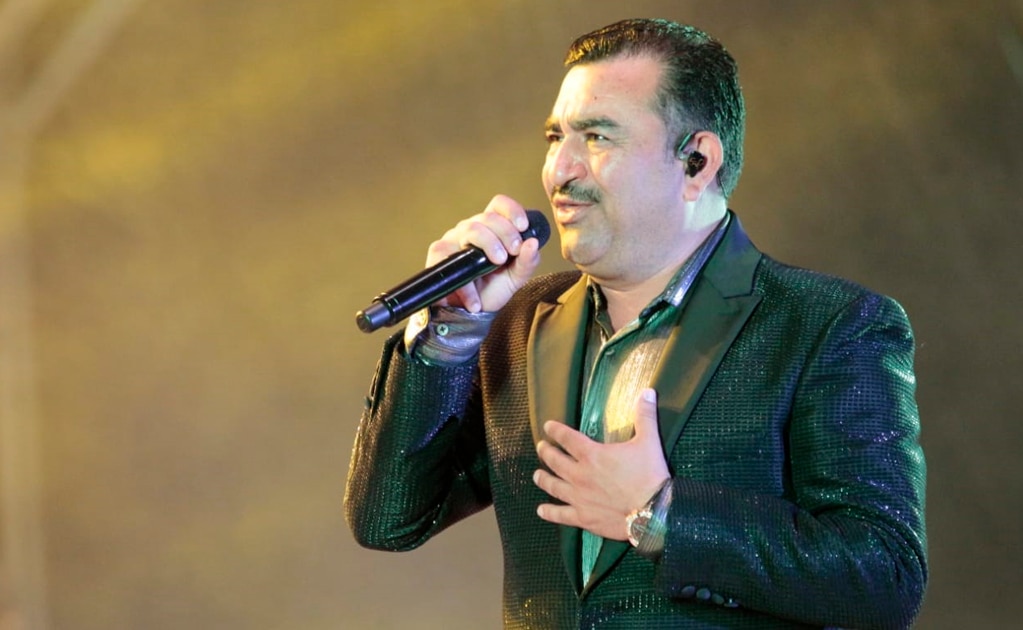 Conjunto Primavera pone a cantar a la Fenapo