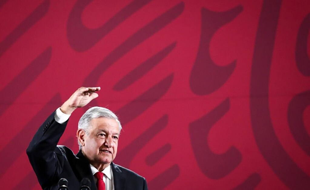 AMLO: esperaremos a que se agote el procedimiento de al menos 100 amparos en Santa Lucía