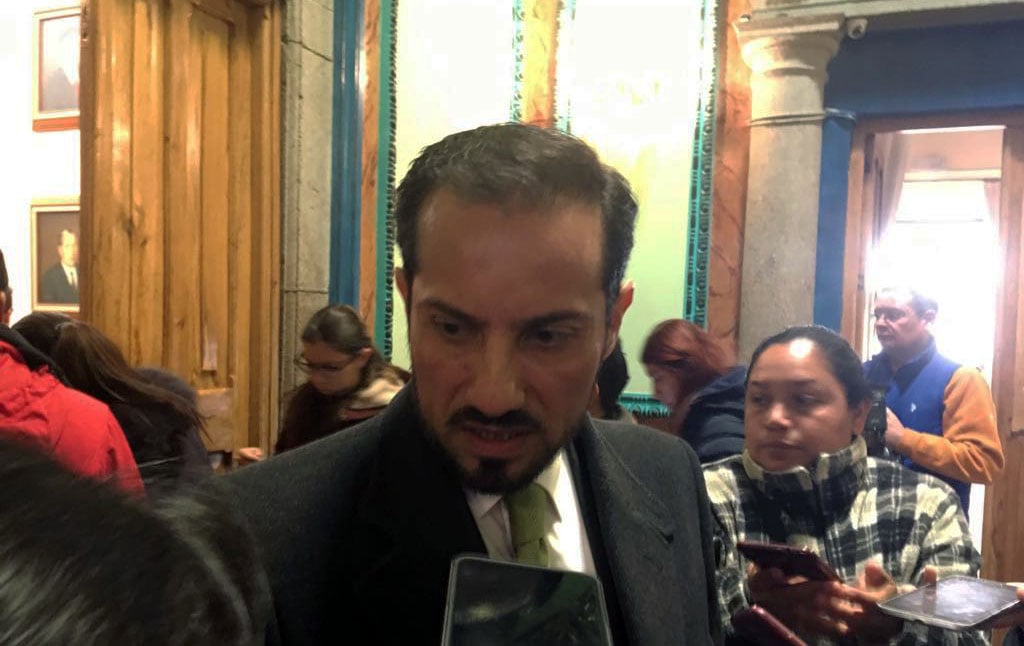 UBER se está portando "mañosamente": Leonel Serrato