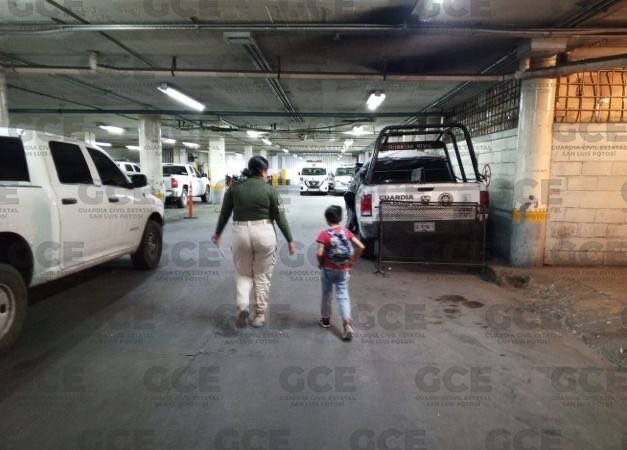 Rescatan a menor víctima de maltrato en SLP, tras denuncia vecinal