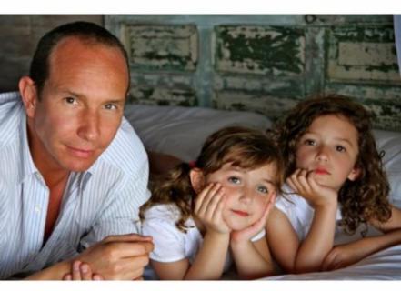 Así viven los famosos la paternidad en tiempos de cuarentena