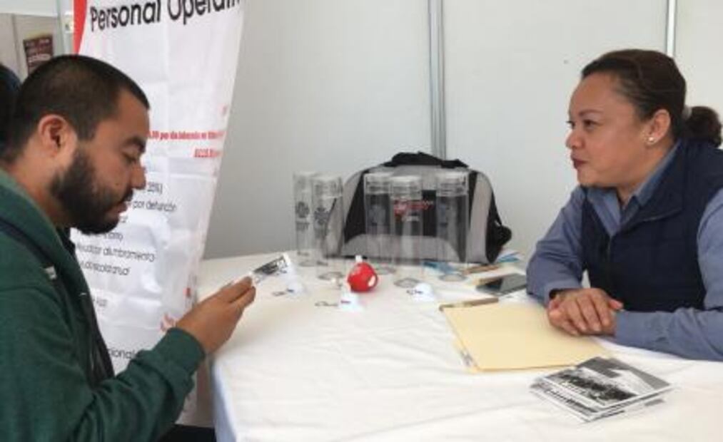 Celebran feria del empleo para personas con discapacidad
