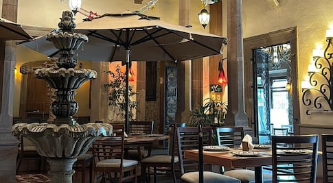Los lugares más recomendados para una cena romántica en San Luis Potosí este 14 de febrero