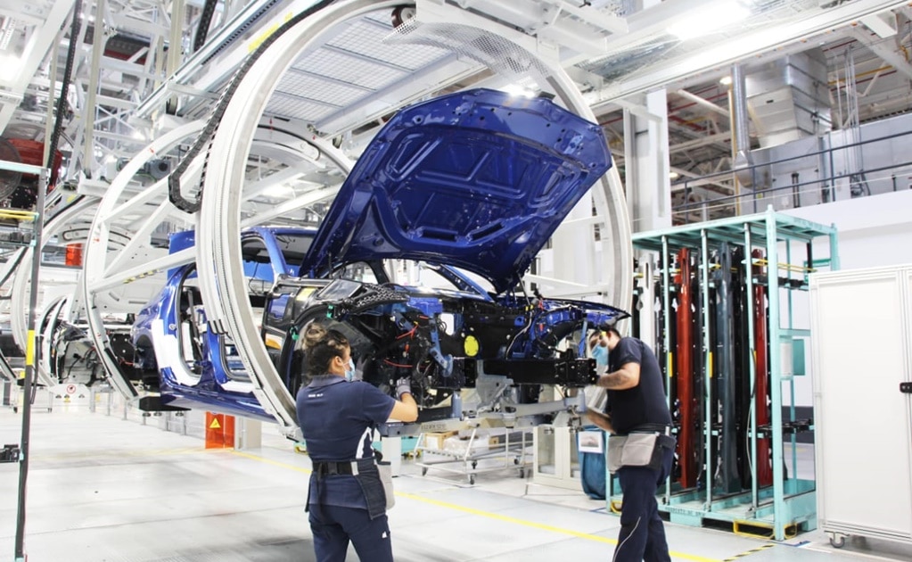 Escasez de gas natural afecta ritmo de producción en planta de BMW en San Luis