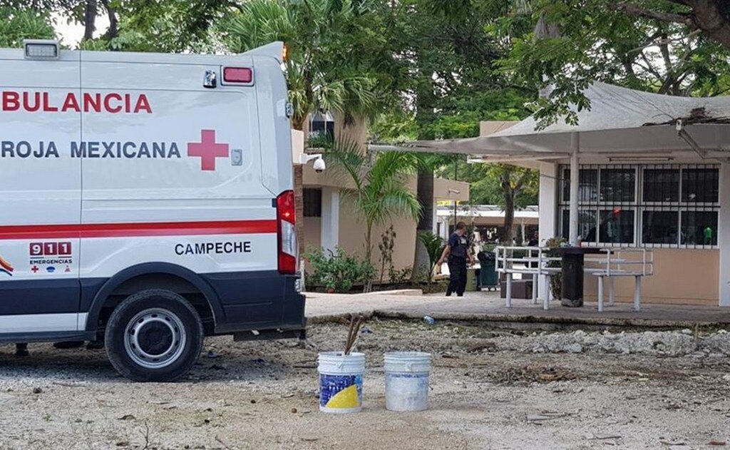  Otro pleito escolar, ahora en Campeche: apuñalan a alumno