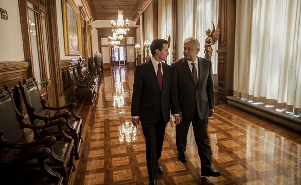 AMLO: Peña Nieto fue quien me informó y me enseñó el departamento en Palacio Nacional
