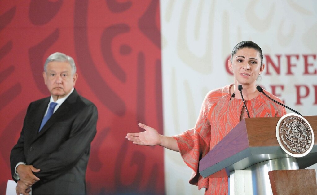 Ana Gabriela Guevara ganó medalla en impunidad con Peña Nieto