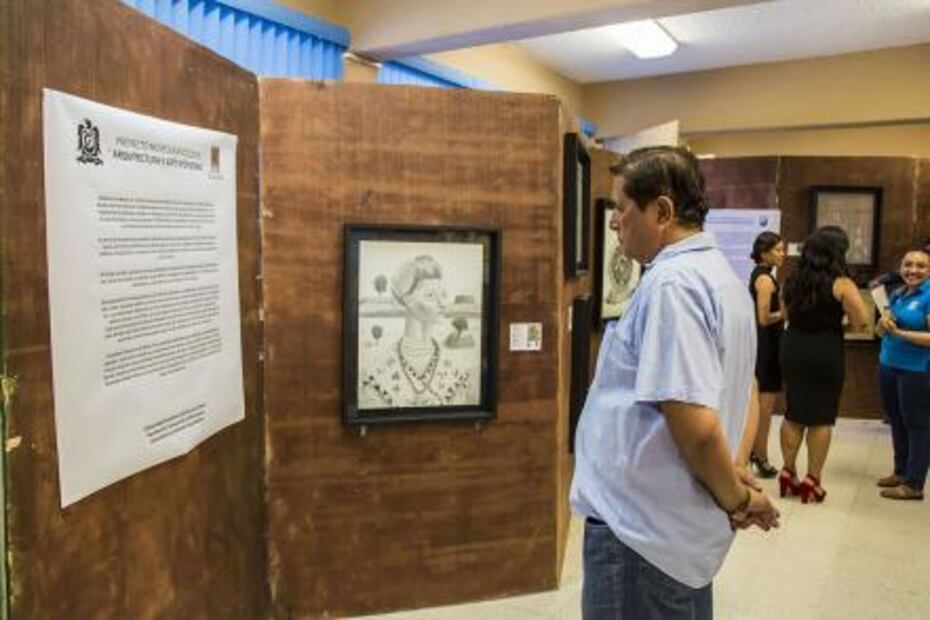 Inauguran exposición “Arquitectura y Arte Potosino” 