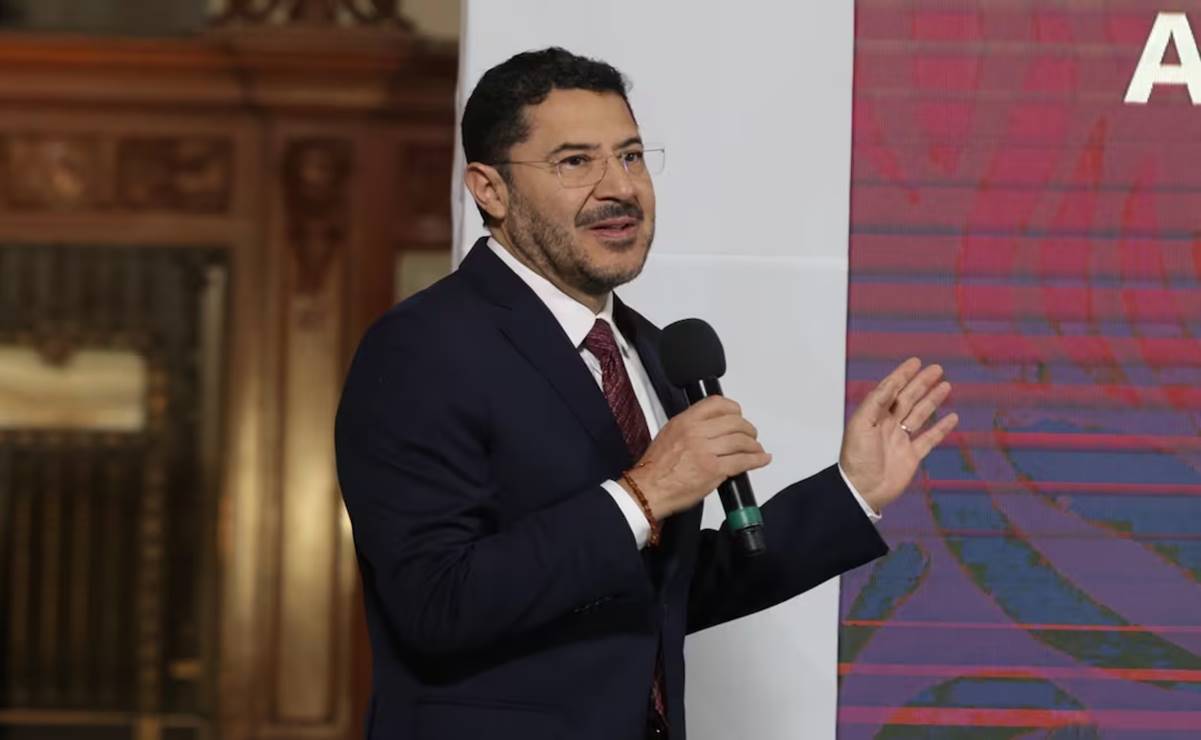 Anuncian reforma interna en el ISSSTE para tener jornadas laborales de 8 horas; es voluntario