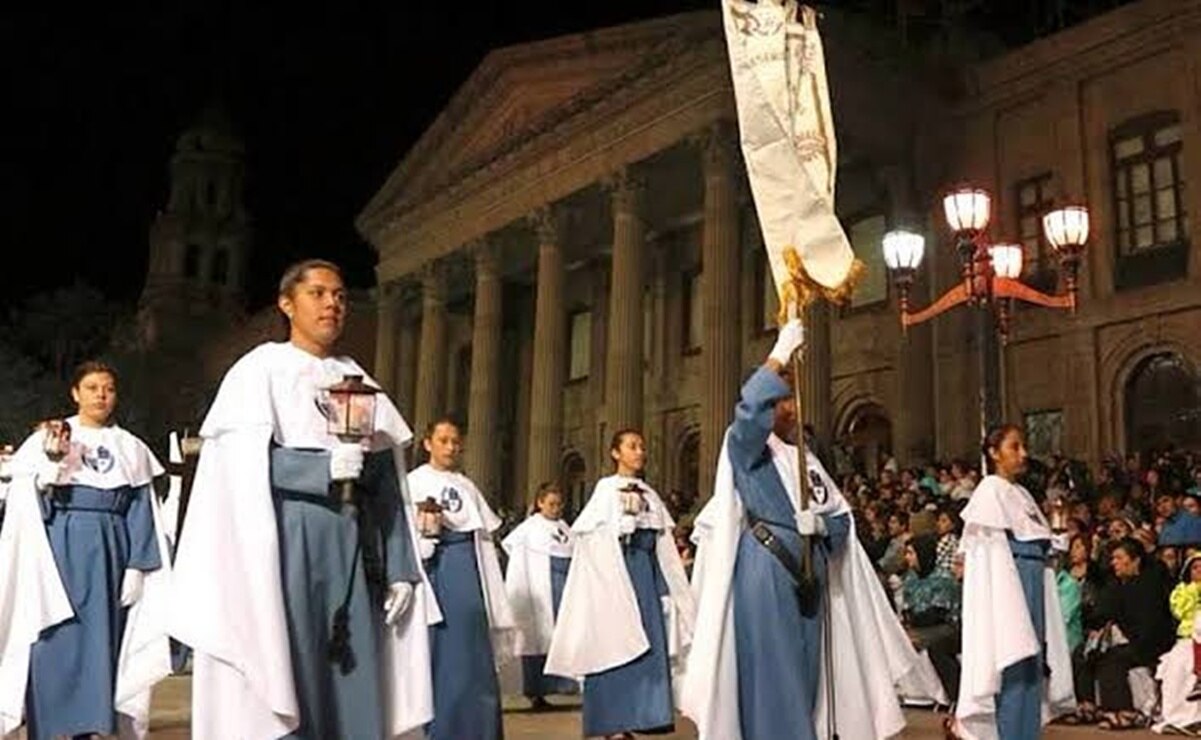 La Procesión del Silencio atrae a miles de turistas a SLP durante la Semana Santa. Foto: Archivo