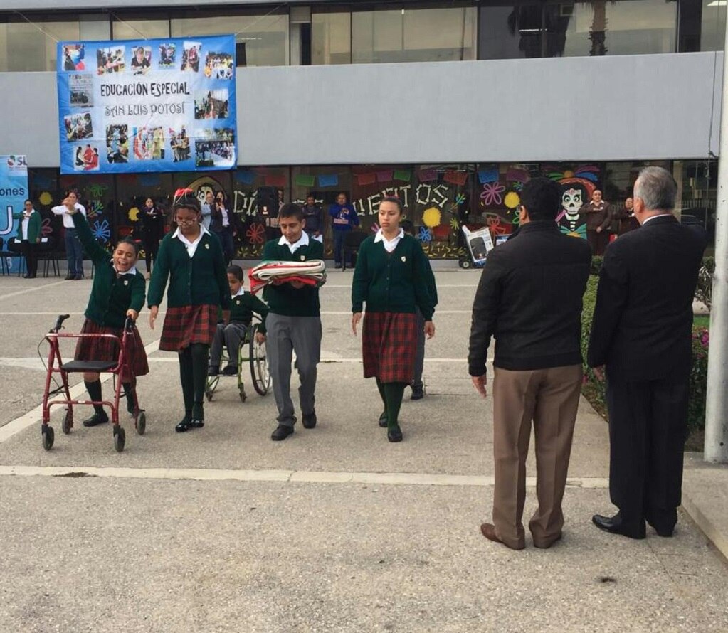 Estudiantes con discapacidad expondrán productos elaborados en talleres