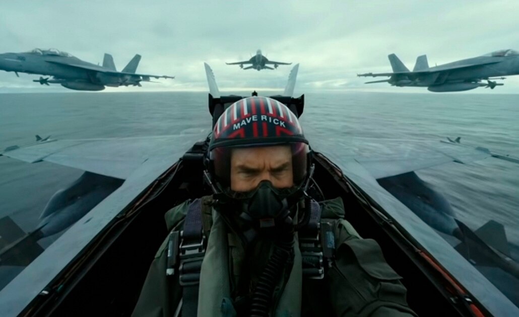 Estrenan tráiler de "Top Gun: Maverick" con Tom Cruise en el cielo