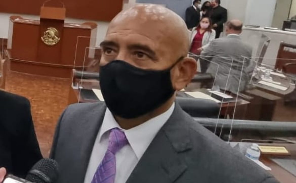 Presentan a Alejandro Leal como nuevo líder de la bancada del PRI en el Congreso del Estado