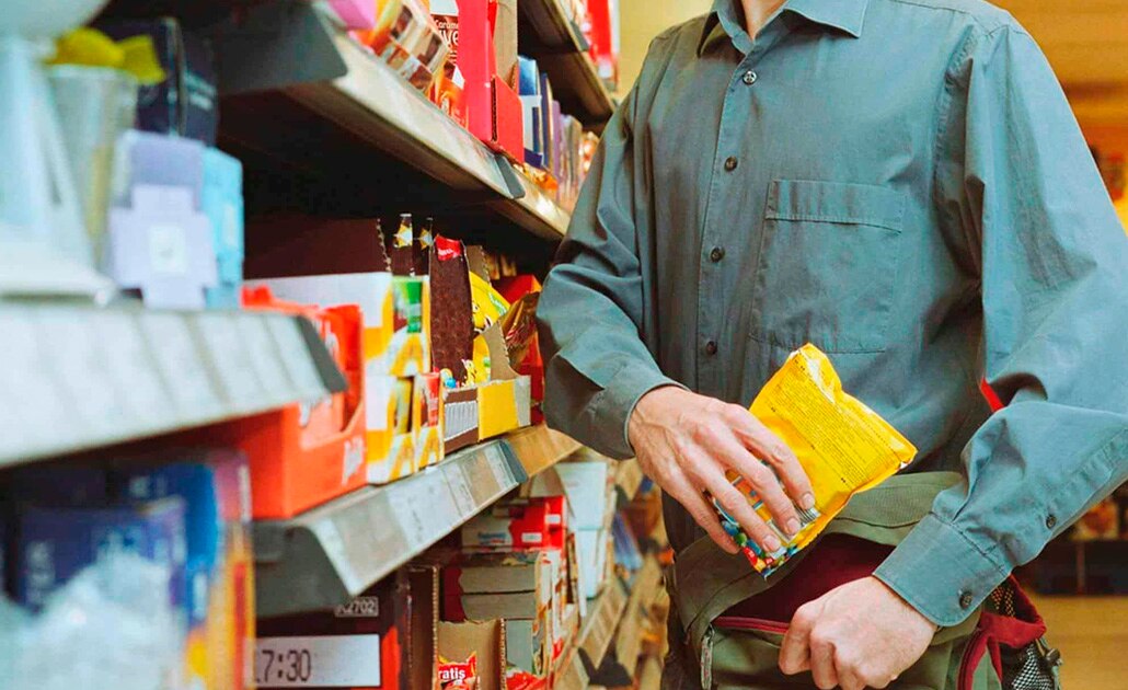 Robos hormiga persisten en Central de Abastos