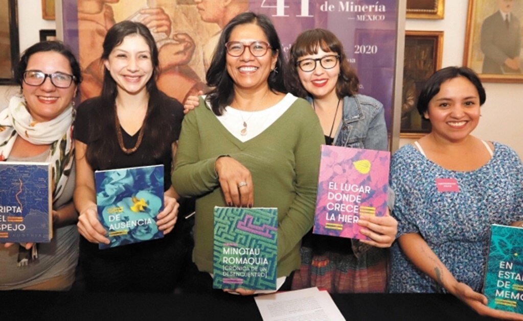 Mujeres escritoras impulsan sus proyectos con causa feminista