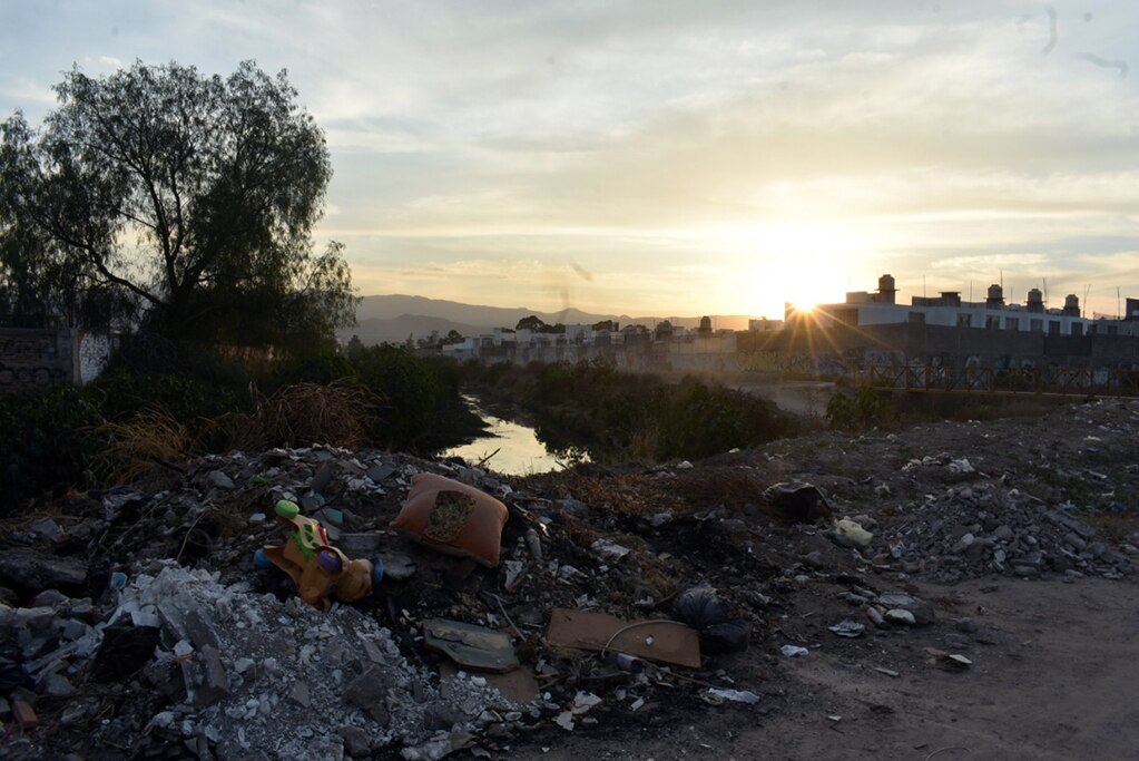 "Río Españita como grave foco de contaminación", denuncian habitantes
