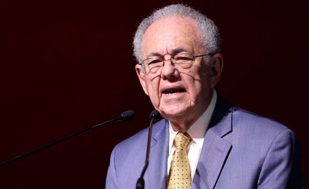 Titular de SCT llama “hombre triste” a Meade