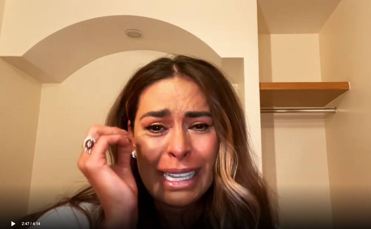 "Suplico ya paren los ataques a mi persona": Galilea Montijo rompe en llanto