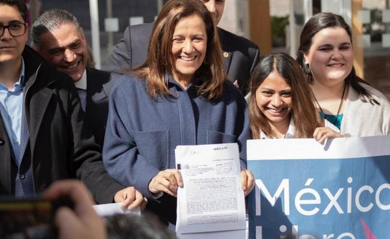  Margarita Zavala y Felipe Calderón registran partido México Libre ante el INE