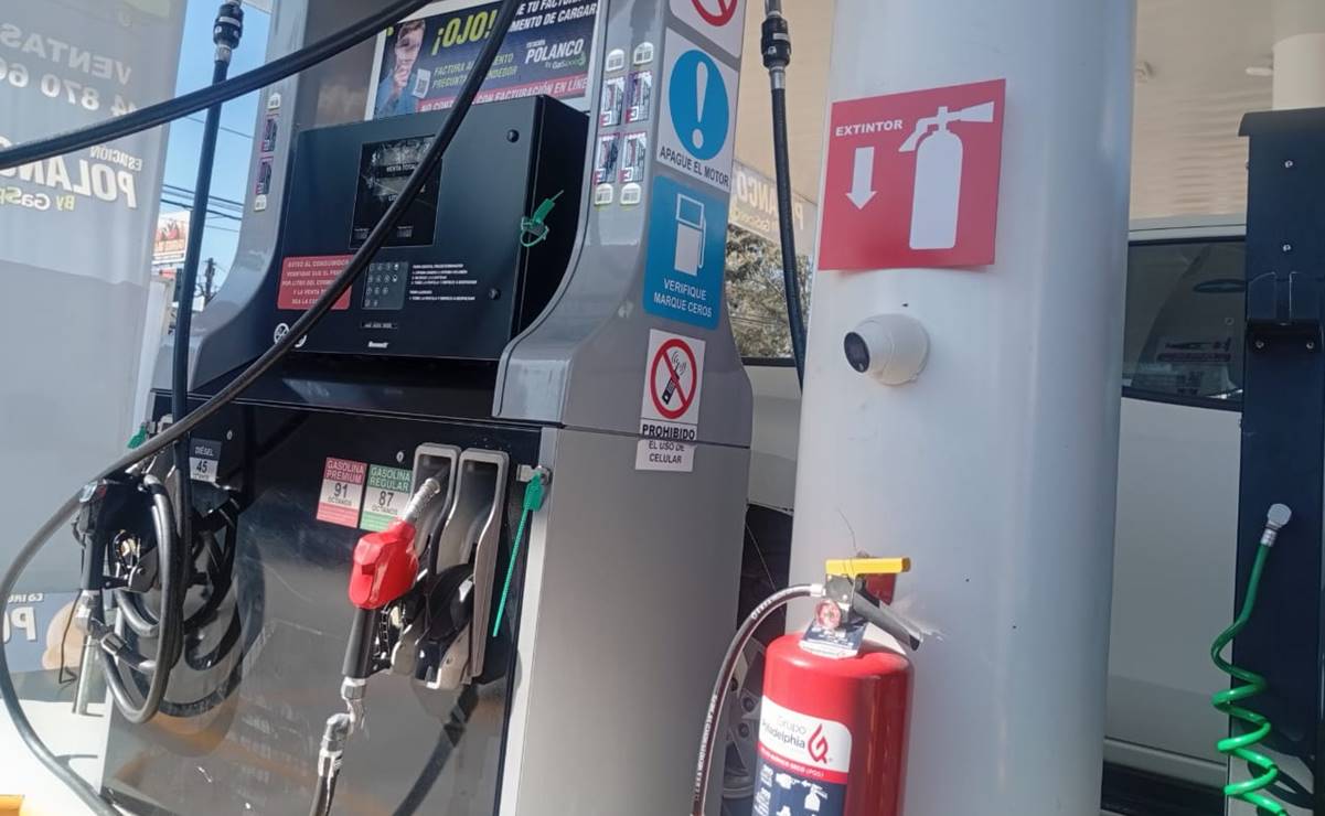 Las estaciones de gasolina deberían ofertar el combustible en 24 pesos máximo. Foto: Jazmín Ramírez EL UNIVERSAL