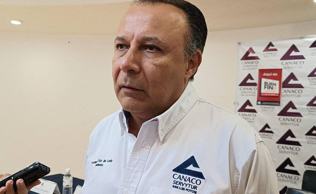 El presidente de Canaco, Fernando Díaz de León, destacó la importancia de las estrategias y alianzas para evitar impacto al sector comercial. Foto: Jazmín Ramírez EL UNIVERSAL