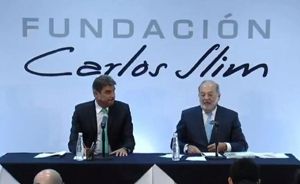 Defiende Carlos Slim construcción de nuevo aeropuerto