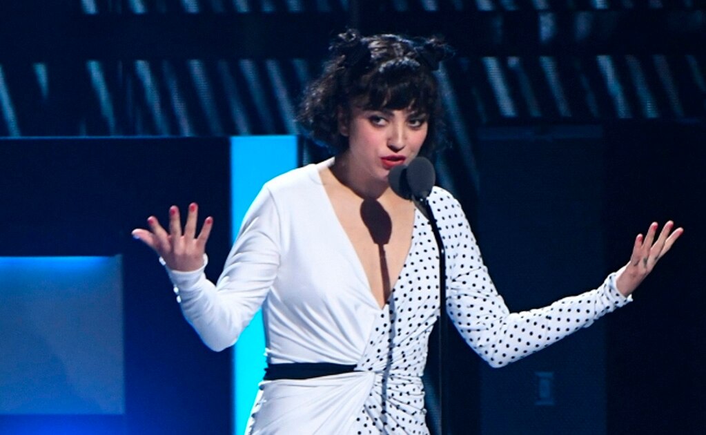 Mon Laferte, la cantante que da voz a grupos vulnerables