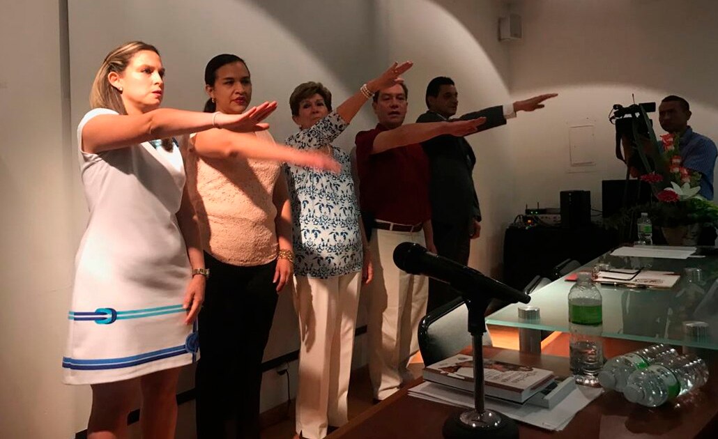 Toma protesta mesa directiva de la CMDH en San Luis Potosí