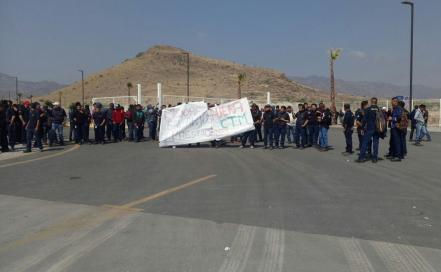 Detienen producción de Goodyear por paro laboral