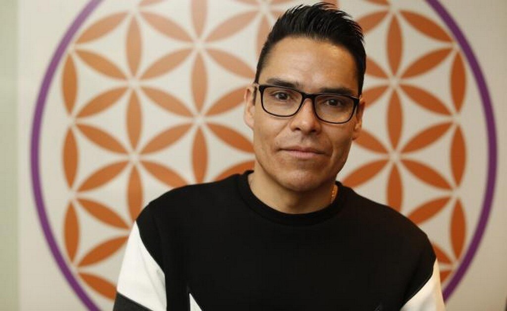 Toño Esquinca pidió una disculpa a la audiencia y a Andrés Manuel López Obrador. FOTO: Archivo