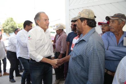 Tras tromba en Matehuala, JMCL entrega apoyos y obras por más de cinco mdp