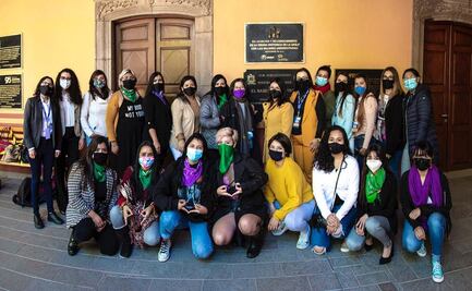 UASLP devela memorial por las mujeres universitarias