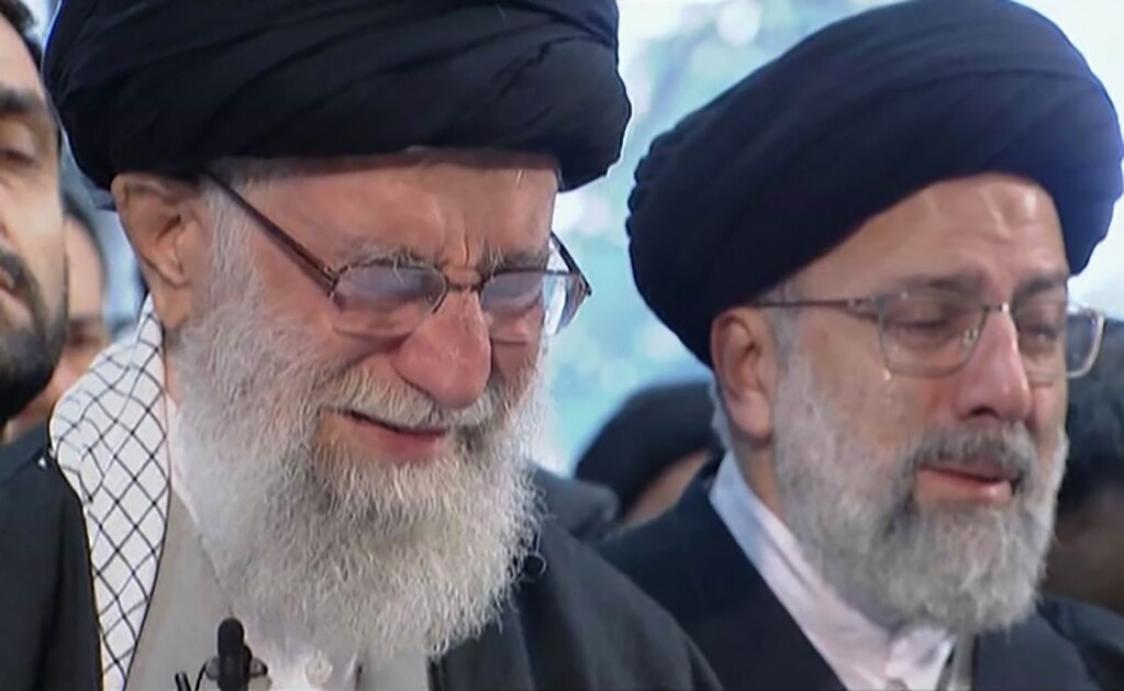 Ayatolá Jamenei llora y reza por general Qassem Soleimani, asesinado por EU