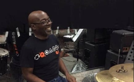  Andy Anderson, exintegrante de banda The Cure, anuncia que tiene cáncer terminal