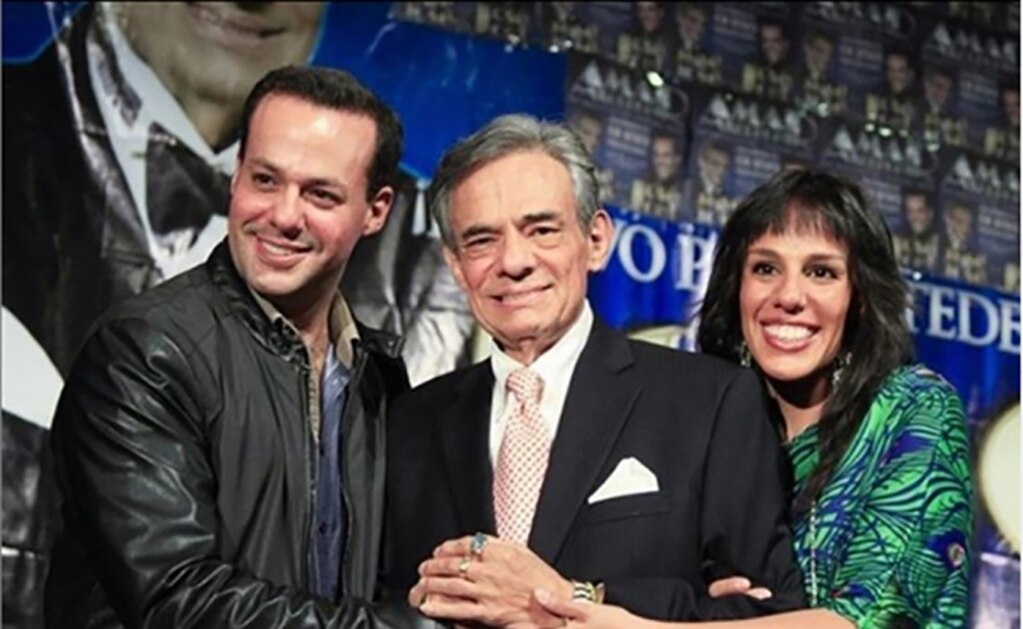 Agradece José Joel apoyo; Marysol felicita a su hija a la distancia