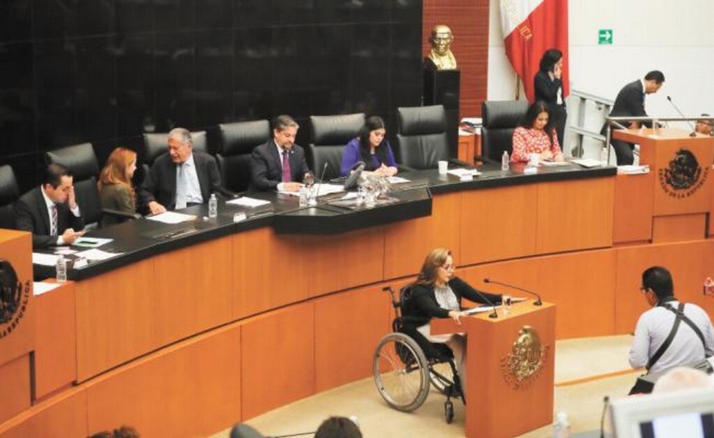 Pide Congreso a AMLO ver rubro técnico en NAIM