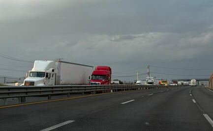 Clúster Automotriz de SLP mantiene alerta por seguridad en carreteras; operaciones hacia la frontera aumentan riesgos