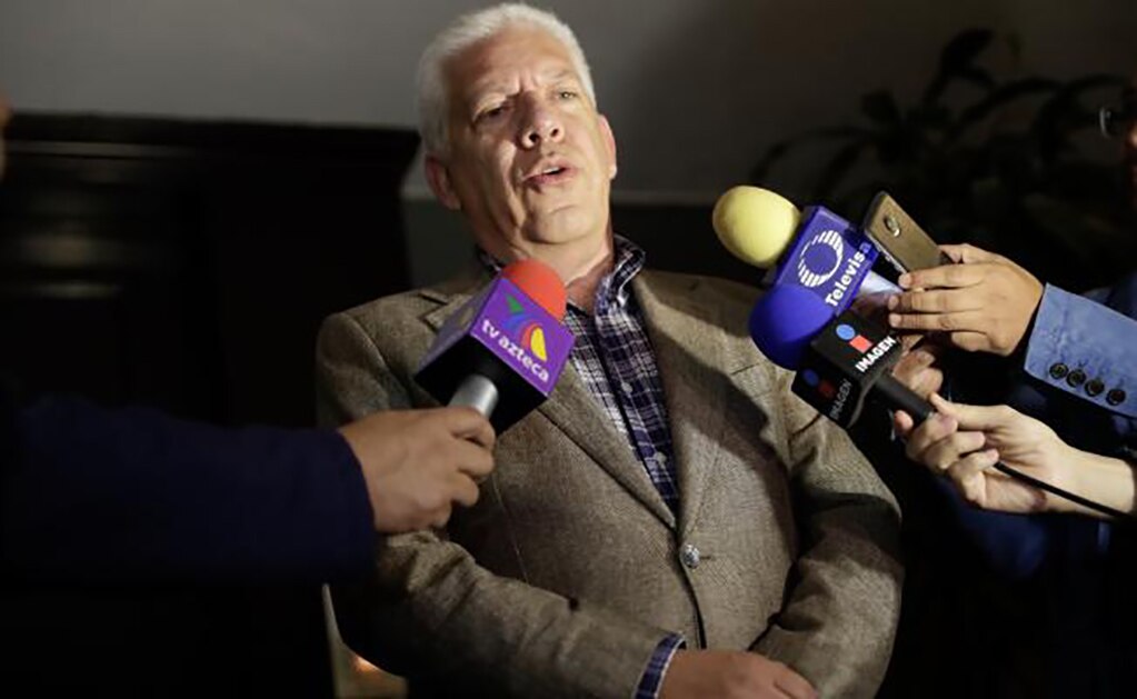 Acusa abogado de Elba Esther filtraciones ilegales a medios