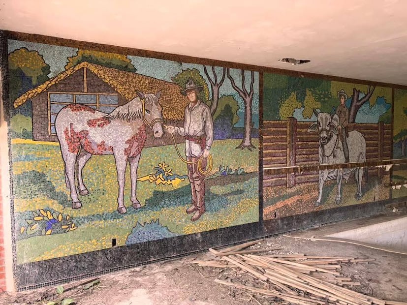 Murales en la hacienda El Gargaleote. Foto: FB@Tamuinlandia
