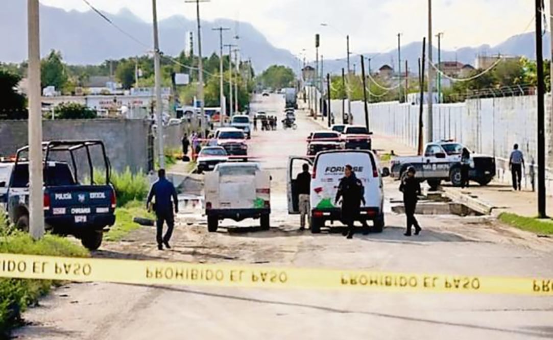Los automóviles robados son empleados por criminales para cometer delitos como el homicidio; la Interpol ligó a una red internacional que trafica estas unidades en México (ARCHIVO EL UNIVERSAL)