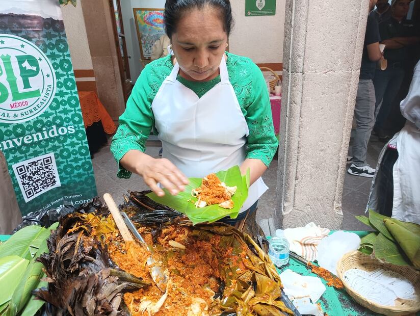 El zacahuil es de los platillos más representativos de SLP