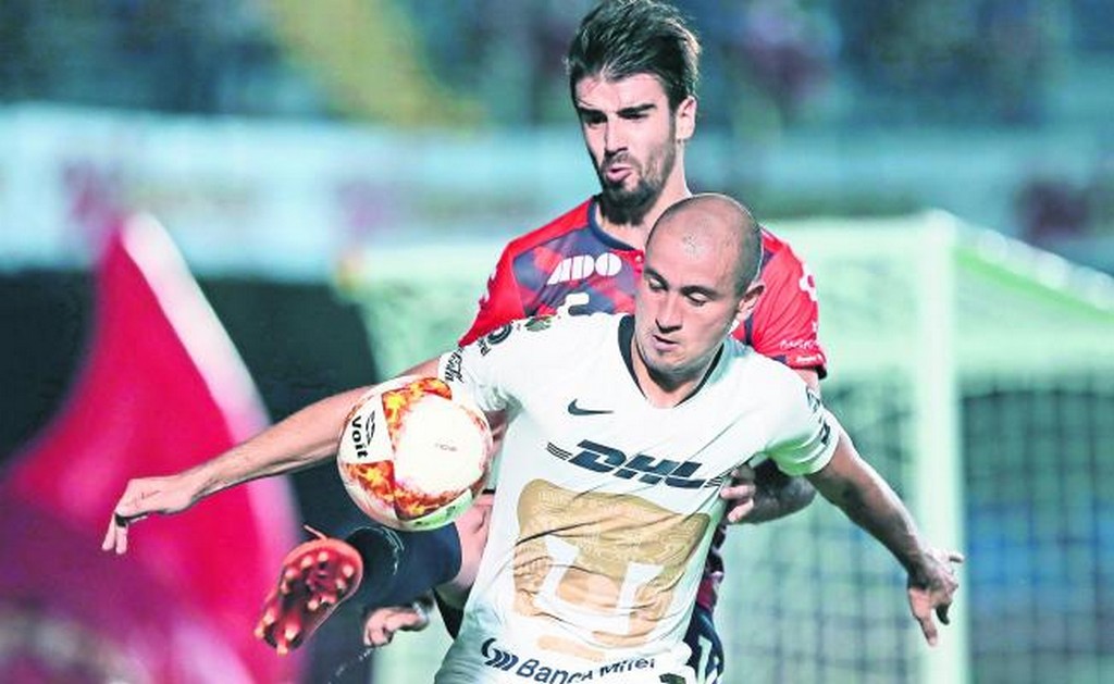 El paraguayo Carlos González tuvo una buena labor en el puerto (MAGO7)