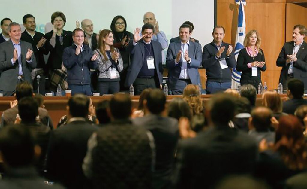 Corral llama a panistas a definir postura contra corrupción