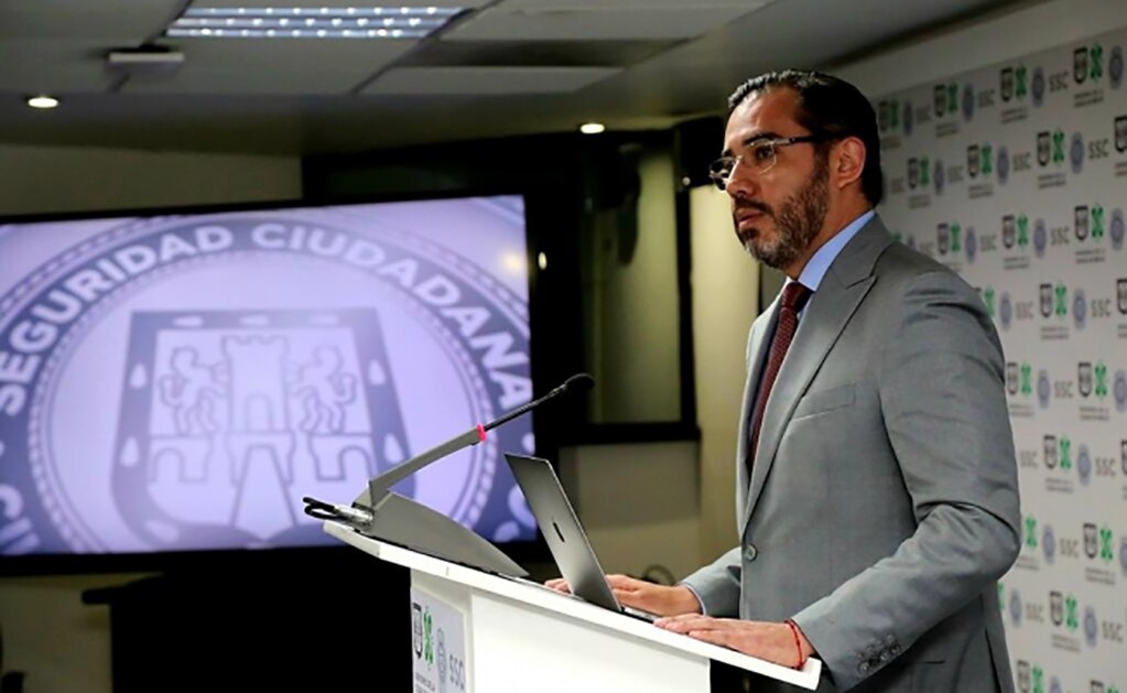 Ligan a cinco con doble homicidio "pasional" en Plaza Artz