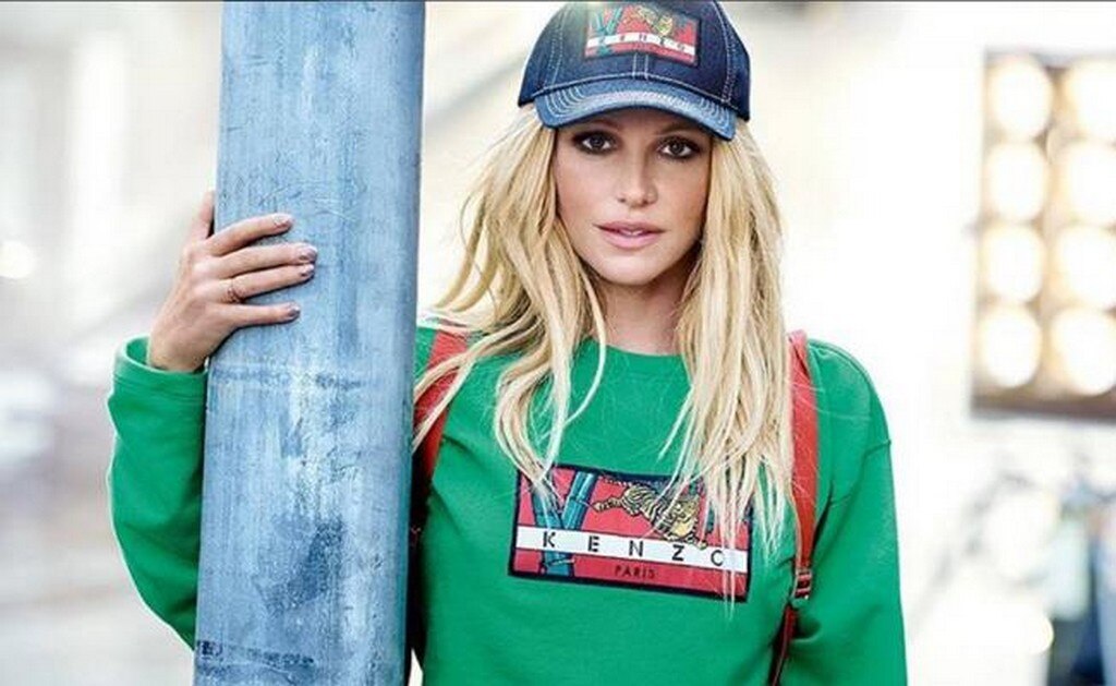 Critican imagen de Britney Spears en campaña de Kenzo