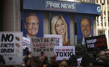 Donald Trump defiende a presentadores de Fox News que hicieron comentarios racistas