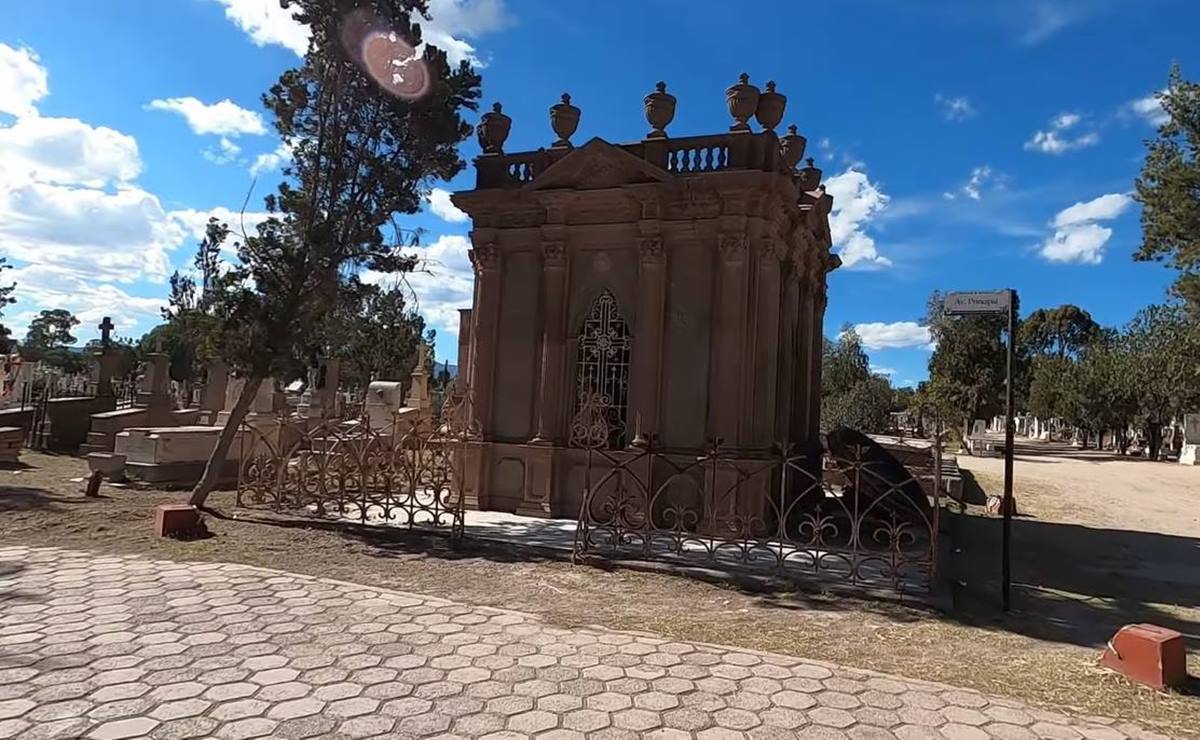 VIDEO. Esto encontraron en la tumba de una monja en el panteón El Saucito de SLP