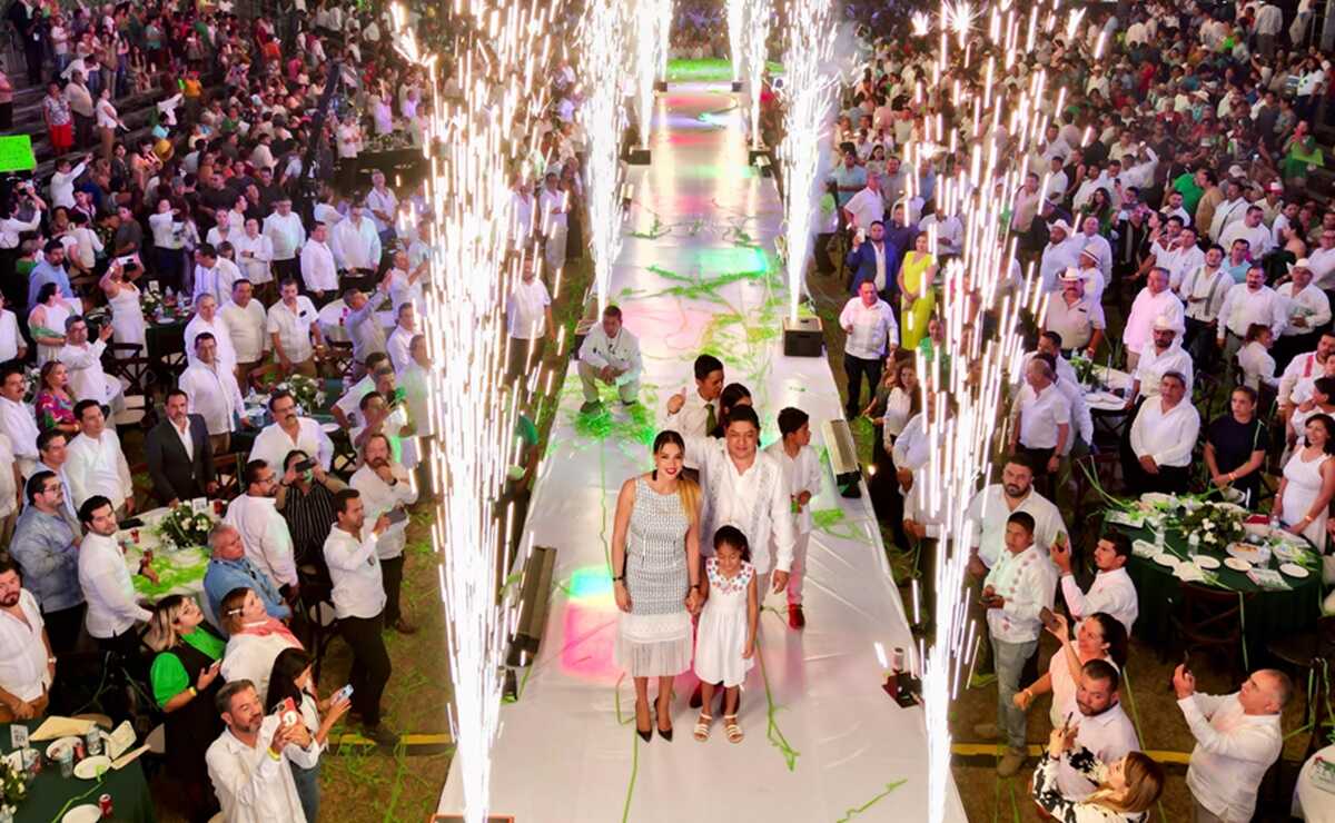 Pirotecnia, comedia y pasarela marcaron el Informe de Gobierno de Ricardo Gallardo desde la Huasteca